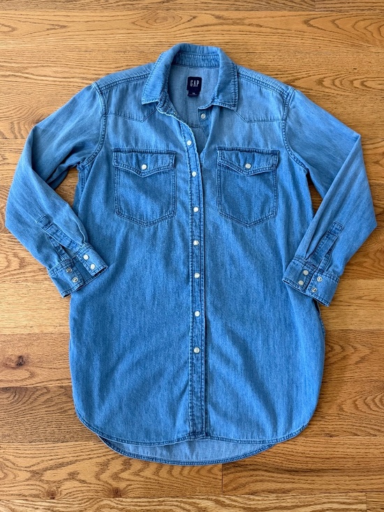 GAP Dresses & Skirts - GAP Denim Button Down Shirt Dress Tunic (Size XS)